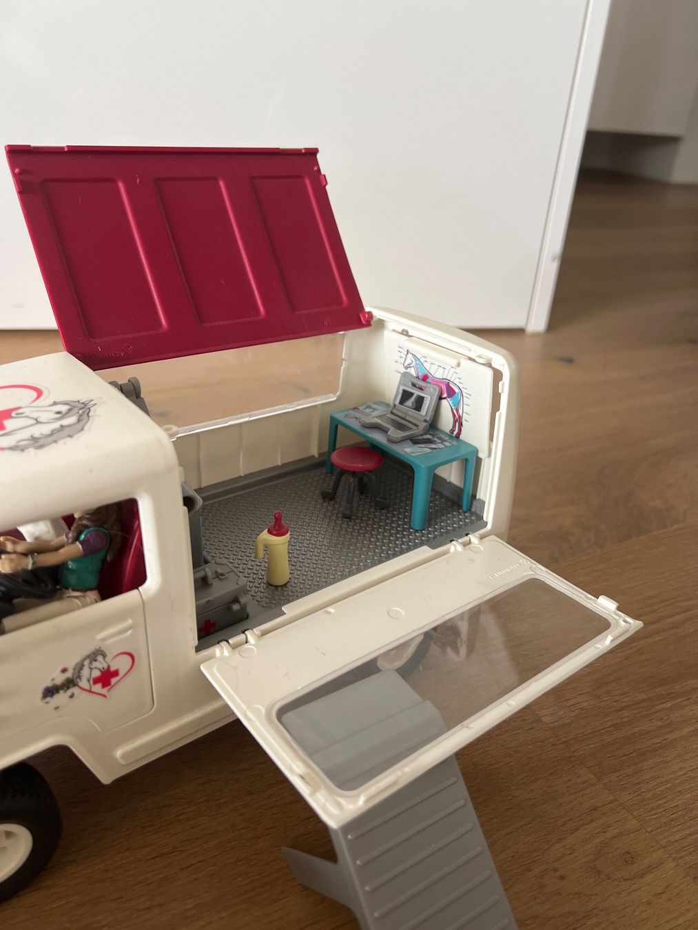 Schleich Spielzeuge: Tierarzt – Gebraucht aus Künten von mun_8xrx 1