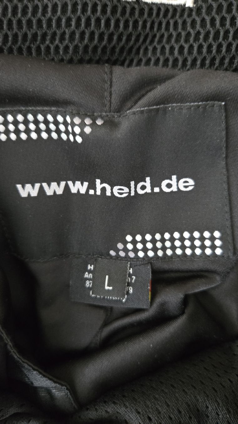 Lots de vêtements: Motorrad Kleidung – D'occasion à Frick par mirandatairirustemi 9