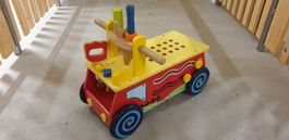 Holzauto / Spielzeug