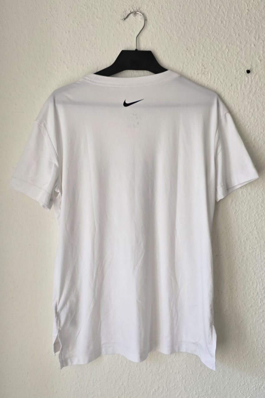 Nike T-shirt: T-shirt Nike blanc, taille S, logo "Just do it." – Usato da Genève venduto da MariaS2 3