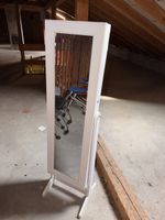 ⭐️CHF 1.- Auktion Schmuckschrank mit Spiegel weiss stehend