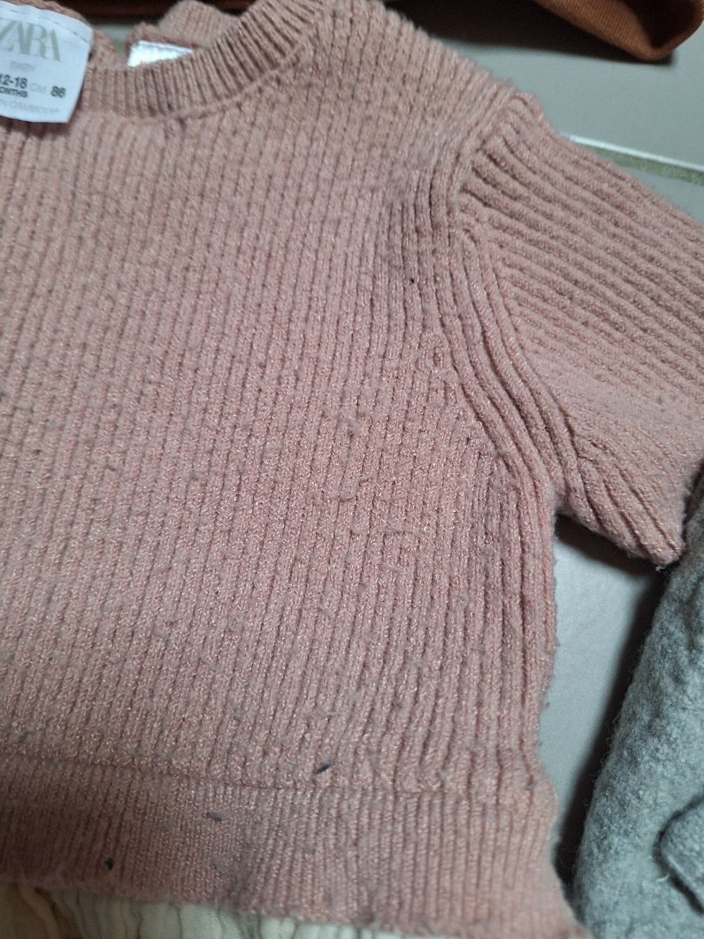 Zara Lotti & Set di vestiti: Zara Set 86 – Usato da Sissach venduto da Nothing123 1
