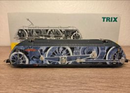 Trix 22726 E-Lok Re 460 "Industrie" SBB H0