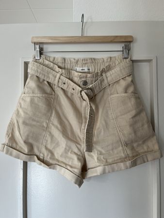 Mango shorts