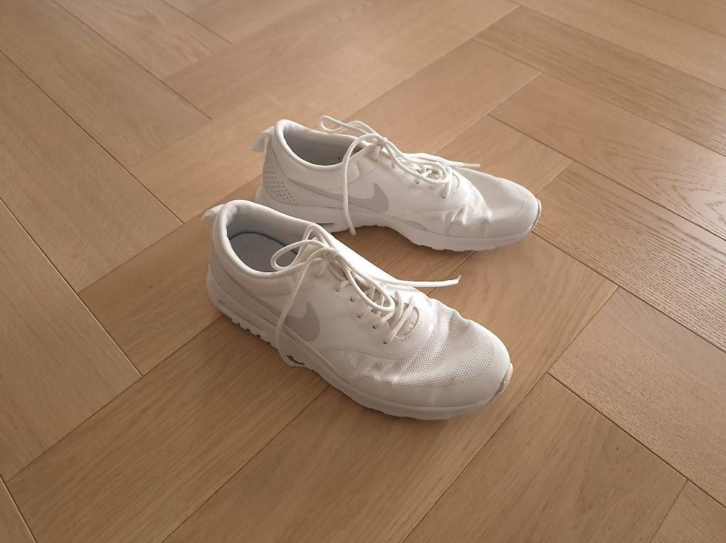 Scarpe da uomo: Nike Air Max Thea, Gr. 40.5 – Usato da Frauenfeld venduto da Angie25