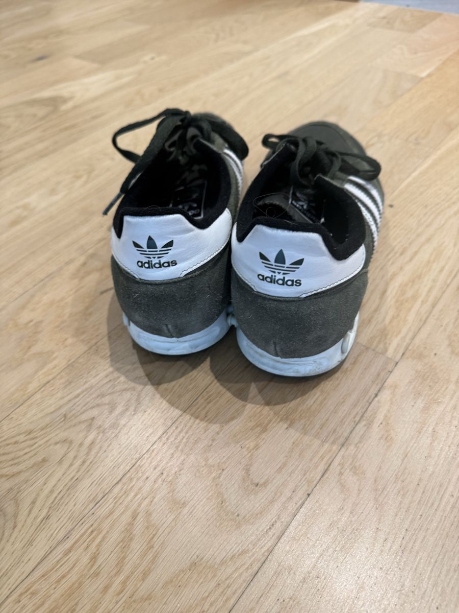 Lacoste Herrenschuhe: 3 Schuhe, Grösse 45 - Top Zustand! – Gebraucht aus Lachen SZ von Jcscherrer 5