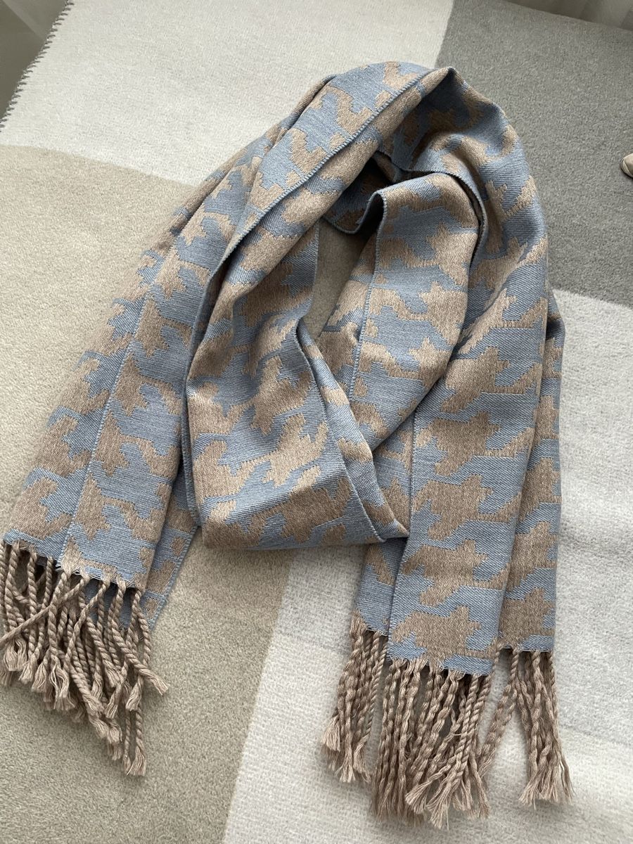 Foulard & Sciarpe: Luisa Spagnoli Schal Wolle – Usato da Wichtrach venduto da Adriana222