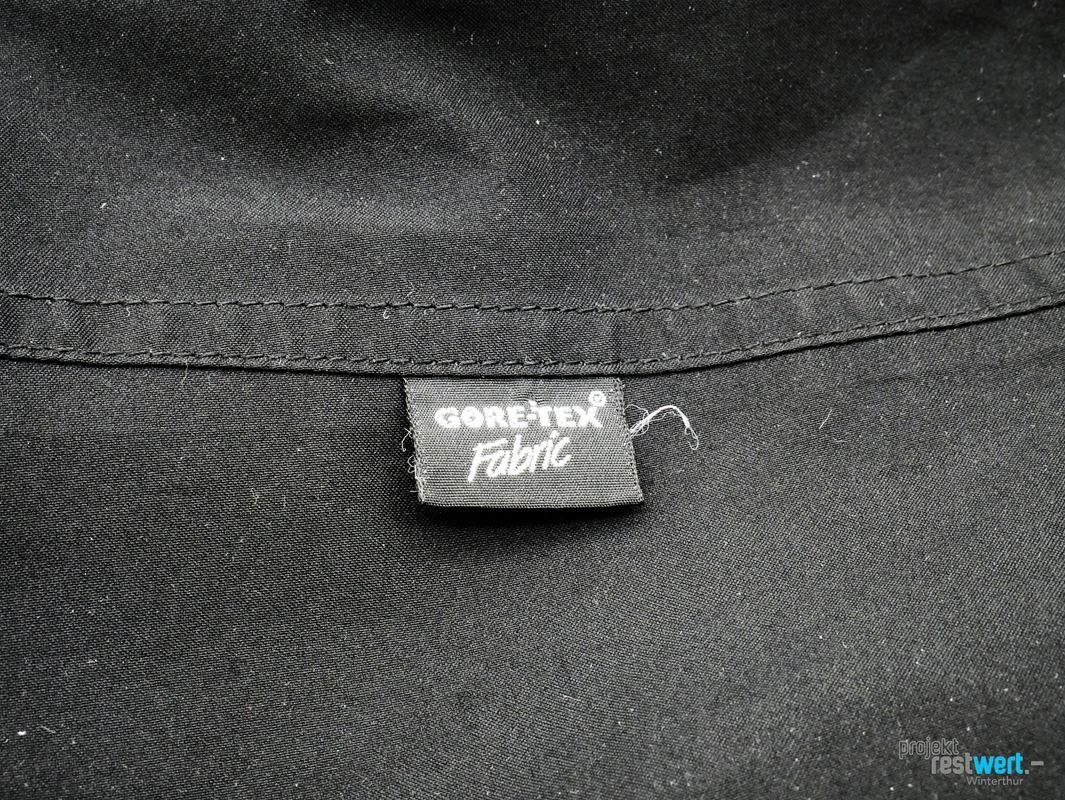 North Face Hosen: THE NORTH FACE Regenhose, L – Gebraucht aus Winterthur von Restwert_Winterthur 4