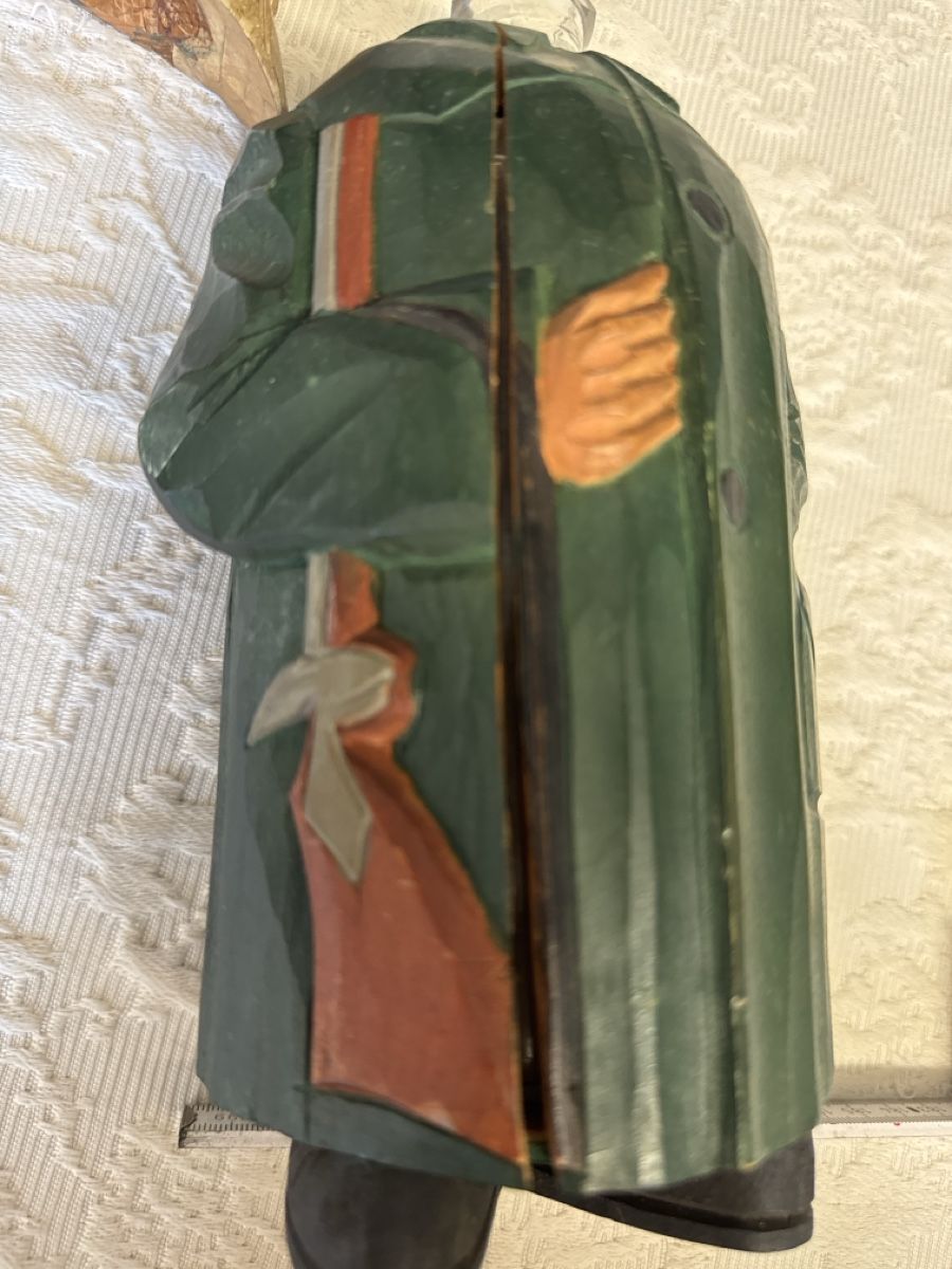 Sculture & Statue: Geschnitzter Jäger, Holzfigur, mit versteckter Flasche innen – Usato da Gams venduto da ver_n7n9 4