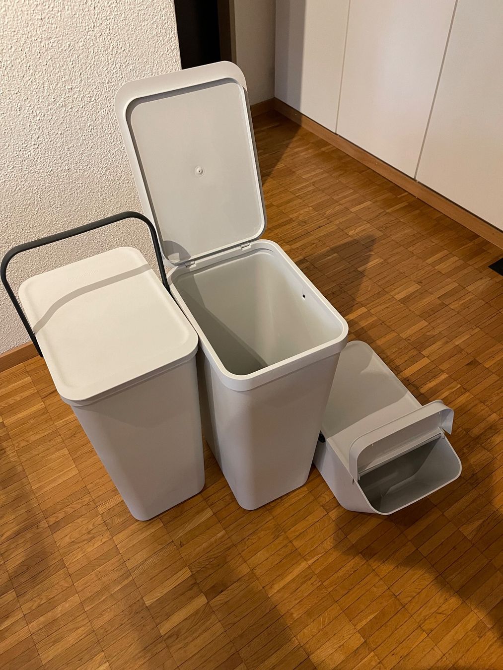 Poubelles: Recyclingbehälter – Neuf (Voir description) à Kriens par jon_k2nw 1
