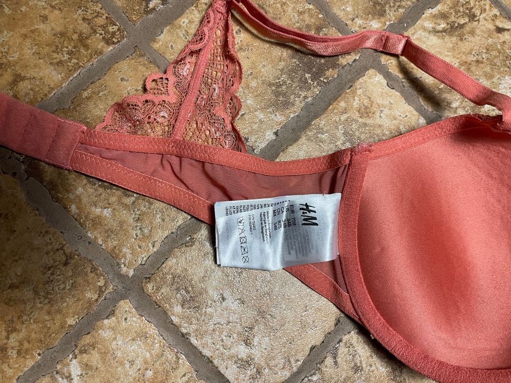 Reggiseno 75b deals