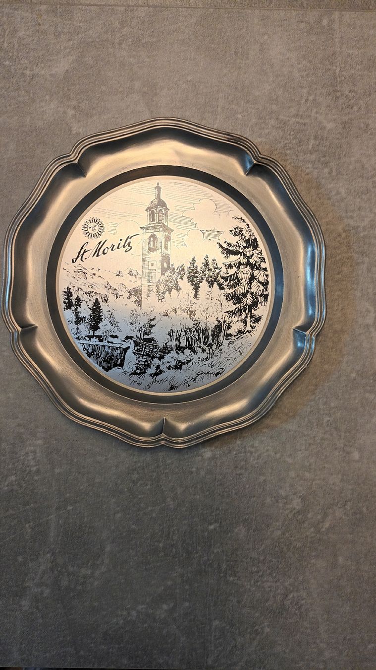 Assiettes: Zinnteller ST.MORITZ D:22cm – D'occasion à chur par erika025