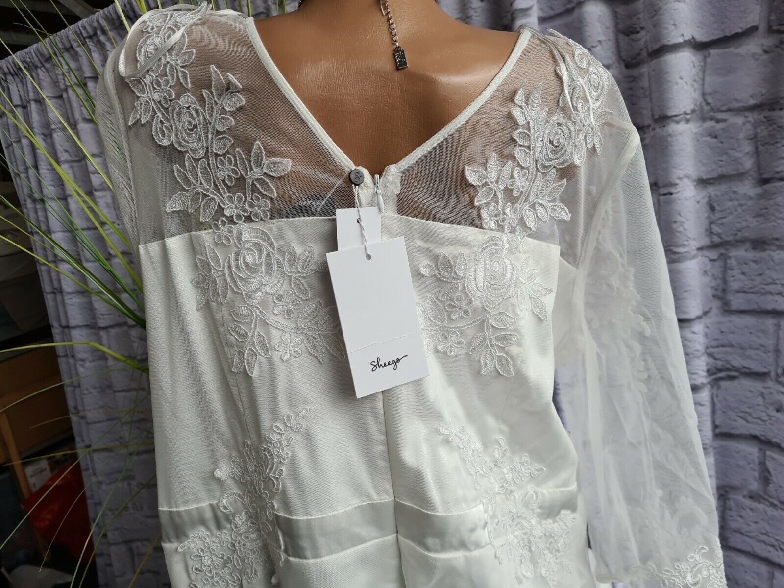 Vestiti: Sheego Abendkleid Hochzeit Party Gr.42 – Usato da Zuzwil SG venduto da Cali67 3