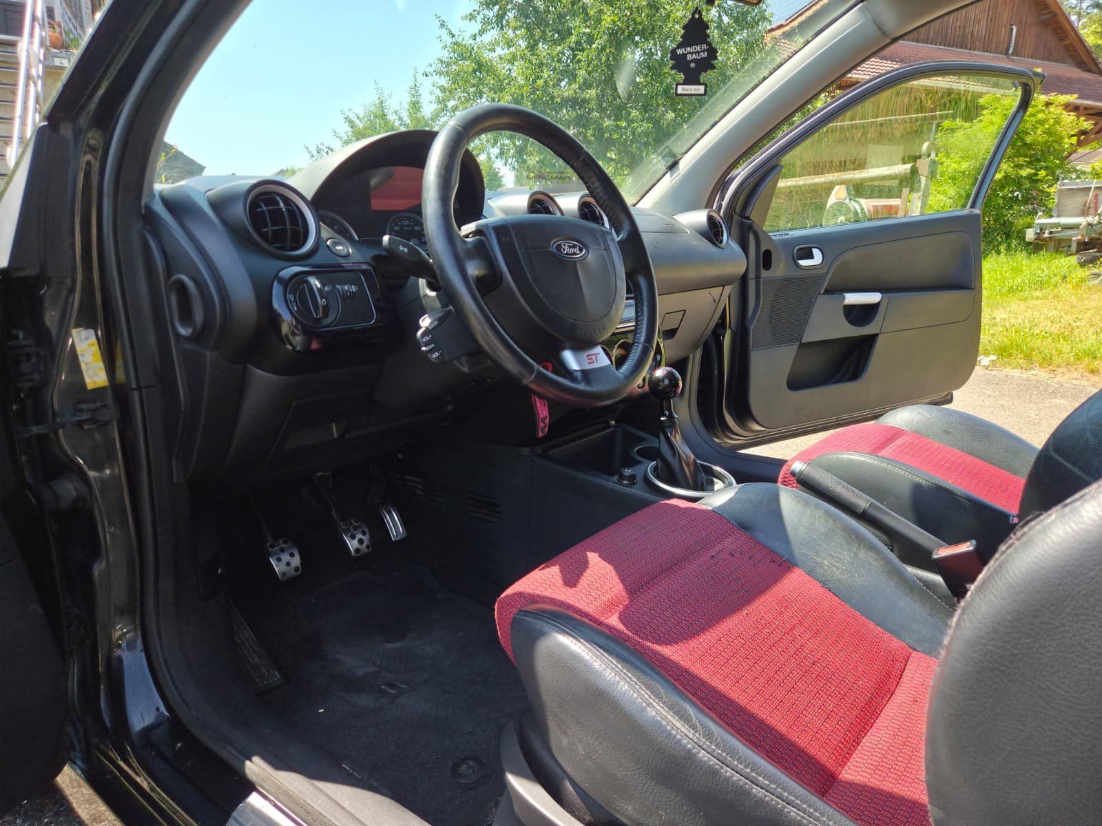 Ford Automobili: Ford Fiesta ST 150 – Usato da Homburg venduto da yve_2cby 4