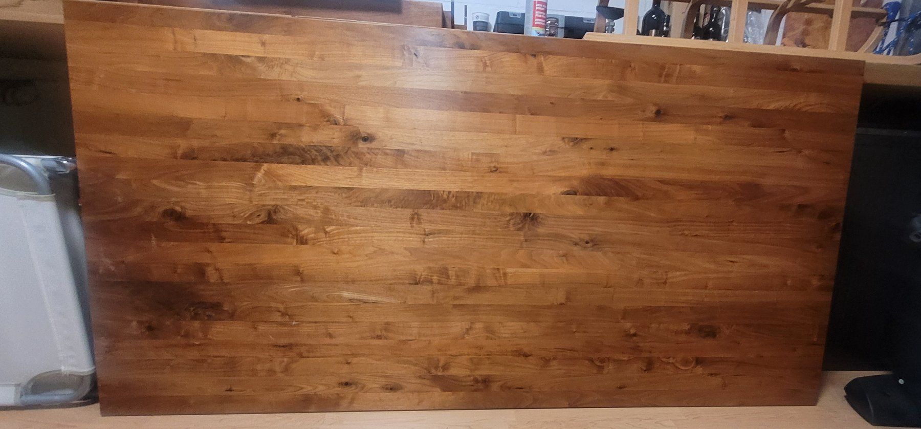 Tavoli: DUNKLER HOLZTISCH – Usato da Ottenbach venduto da ottenbach67 1