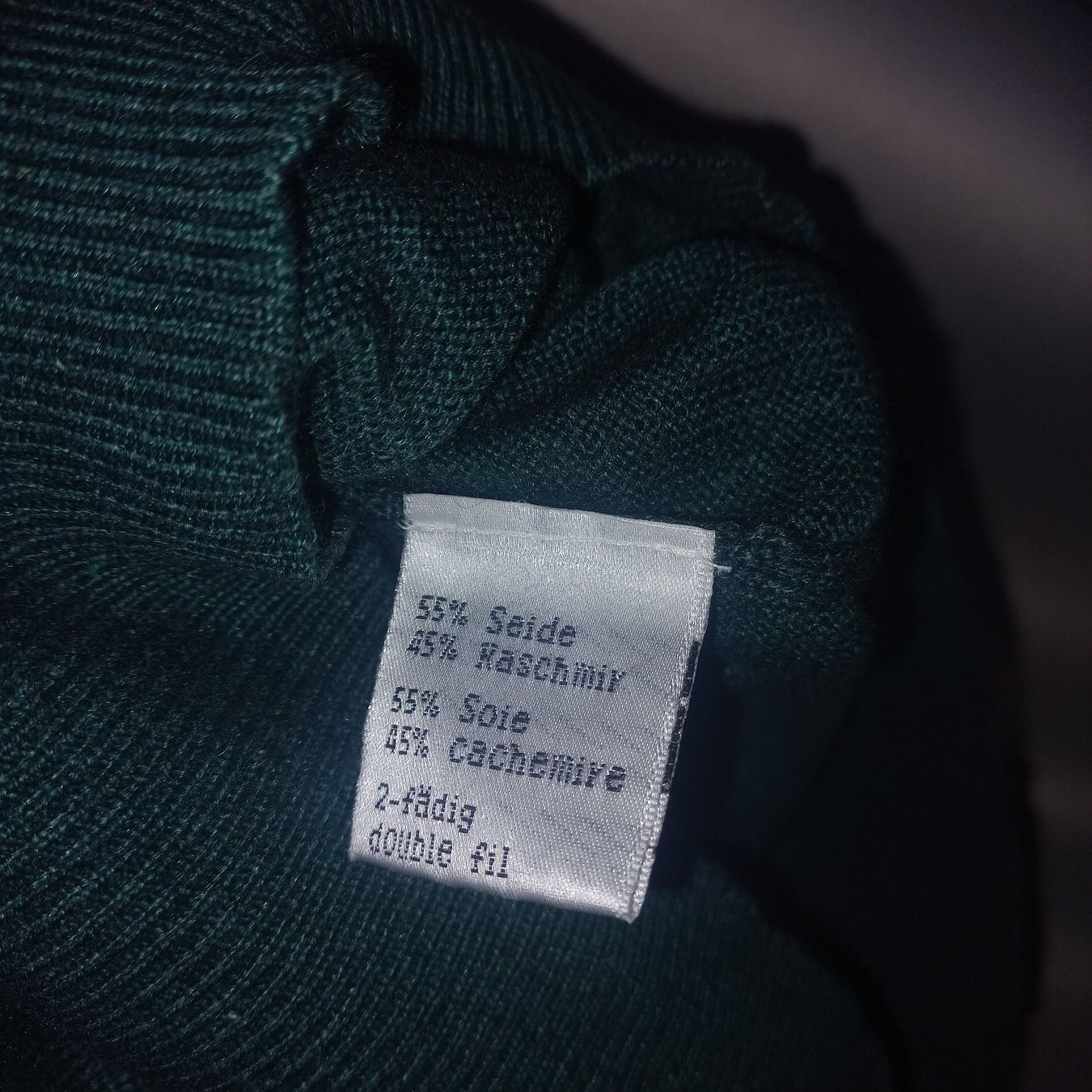 Pulls & Sweat-shirts: Sergio Pullunder Dunkelgrün Seide/Wolle (m eher L) – D'occasion à Niederhelfenschwil par pyr_n8bb 3