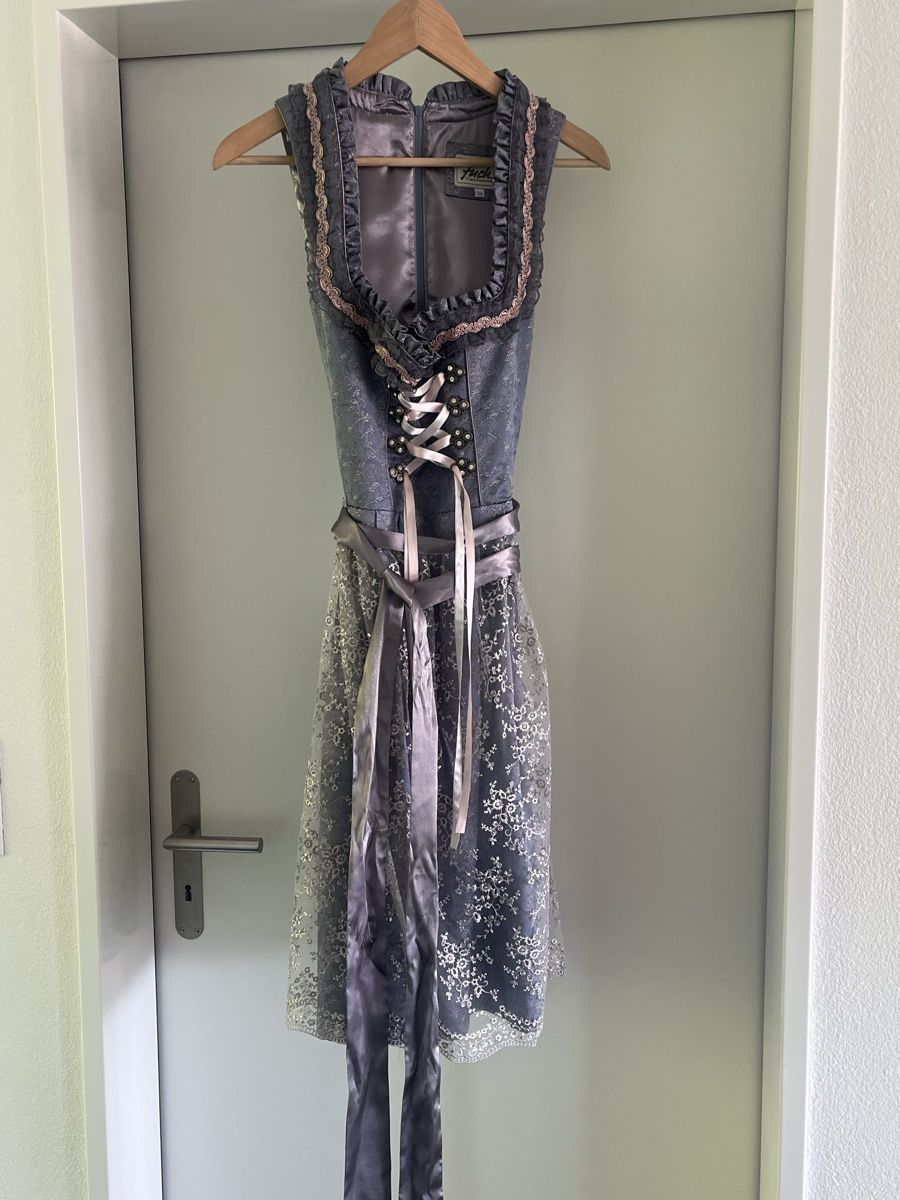 Kleider: Schönes blau-graues Dirndl – Gebraucht aus Schenkon von 180202 1