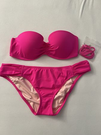 Victoria‘s Secret Bikini