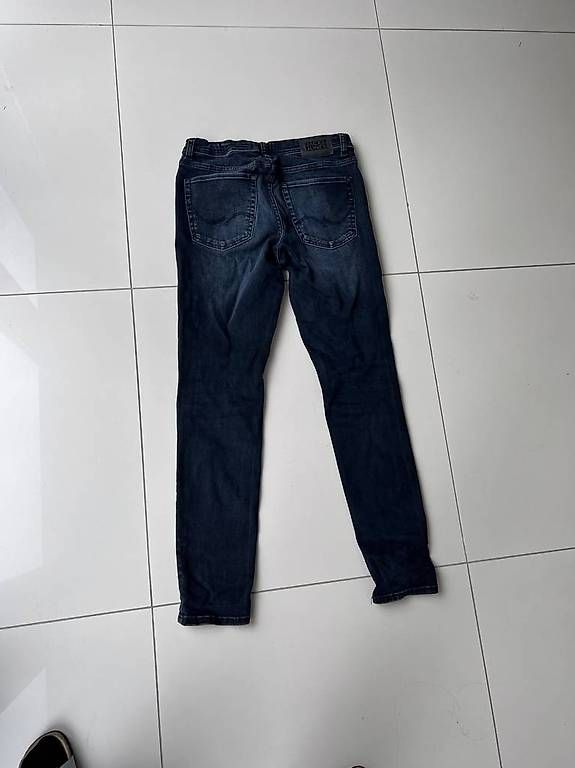 Pantaloni: Jeans Jack & Jones taille 170 – Usato da Epalinges venduto da Kallem 3