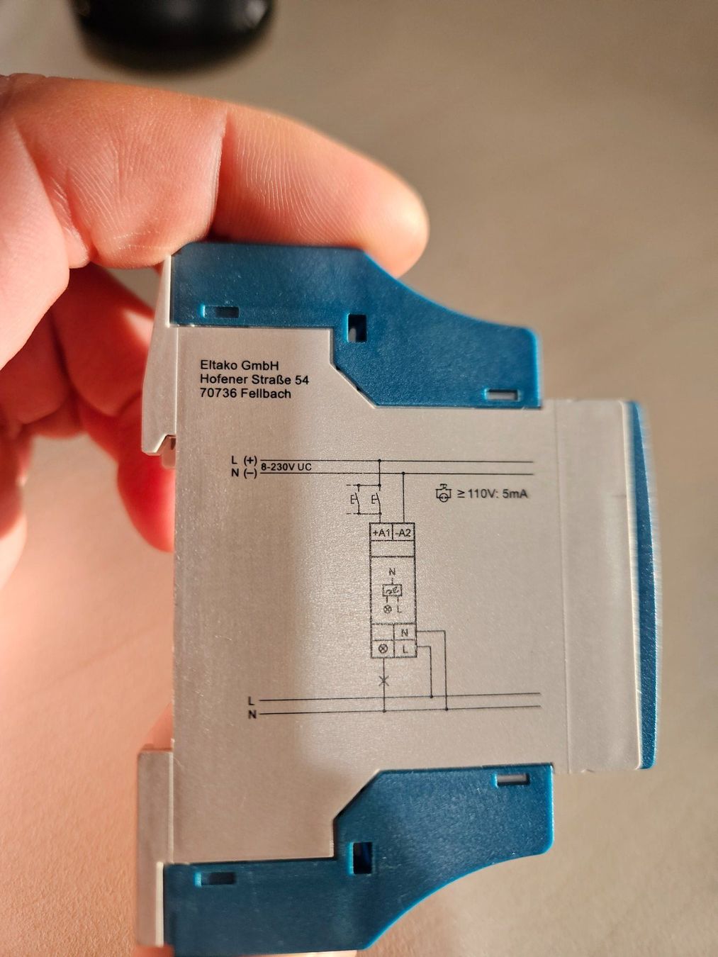 Eltako Interruttori: Eltako Universal-Dimmer EUD12NPN-UC – Usato da Oberkirch LU venduto da simi0204 4