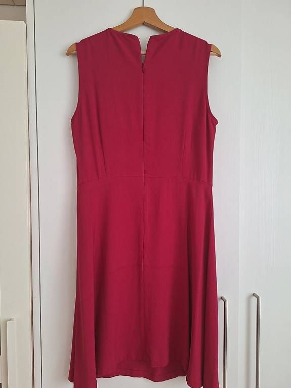 S.Oliver Vestiti: Ärmelloses Kleid von S.Oliver - Grösse 42 – Usato da Buochs venduto da DasBaerchi