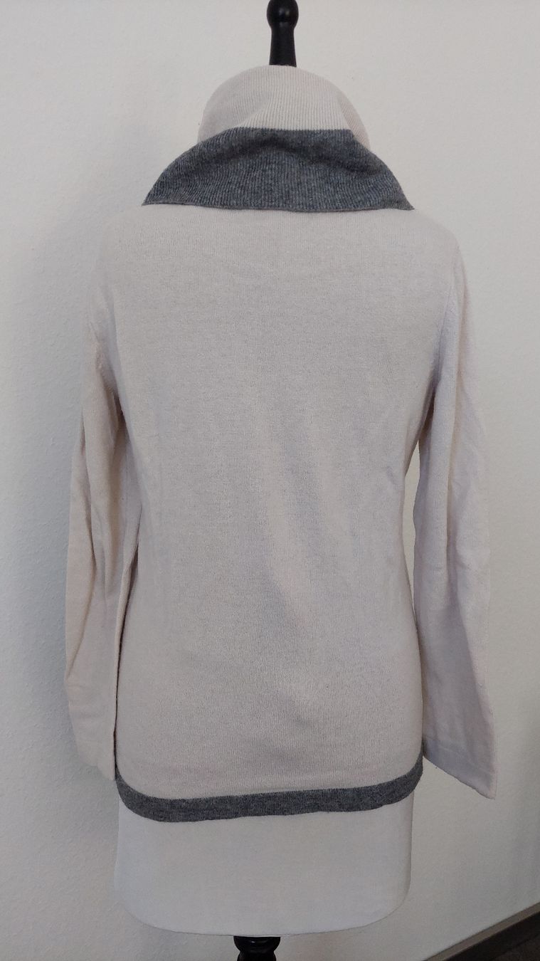 Maglioni & Felpe: Rollkragenpullover in Beige/Grau, Grösse M - Top Zustand – Usato da Gwatt (Thun) venduto da Letzte-Chance 4