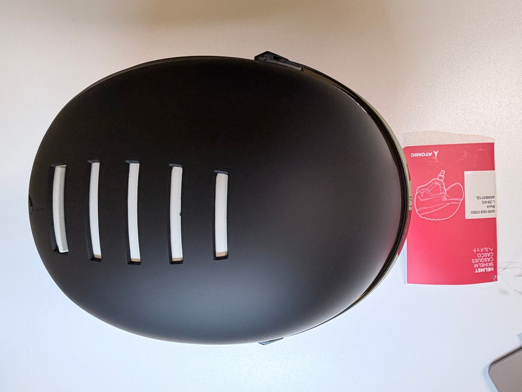 Atomic Caschi: Atomic Visor Skihelm, Sphere, Schwarz, Neu, Gr. L – Nuovo (secondo la descrizione) da Unterengstringen venduto da hausraus