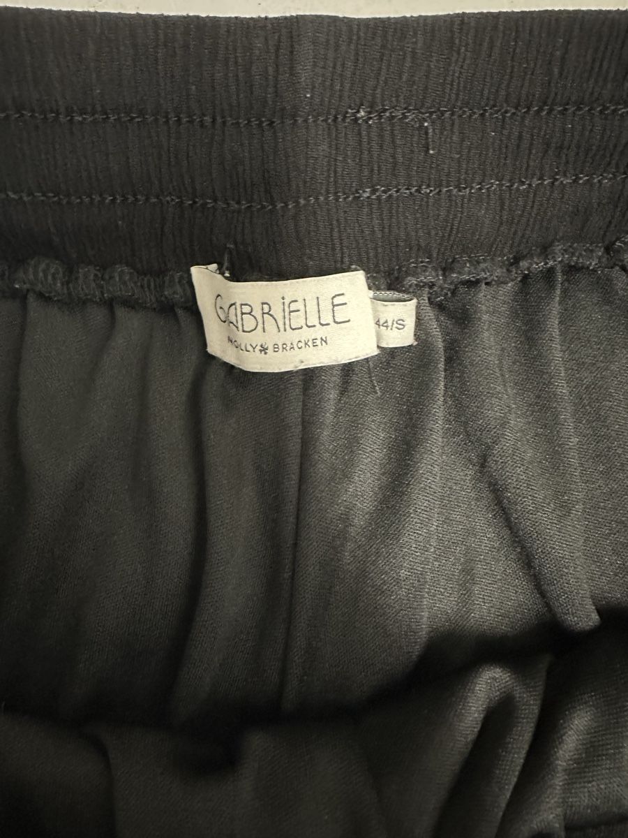 Pantaloni: Damen kurze Hose – Nuovo (secondo la descrizione) da Bülach venduto da leide_29 1