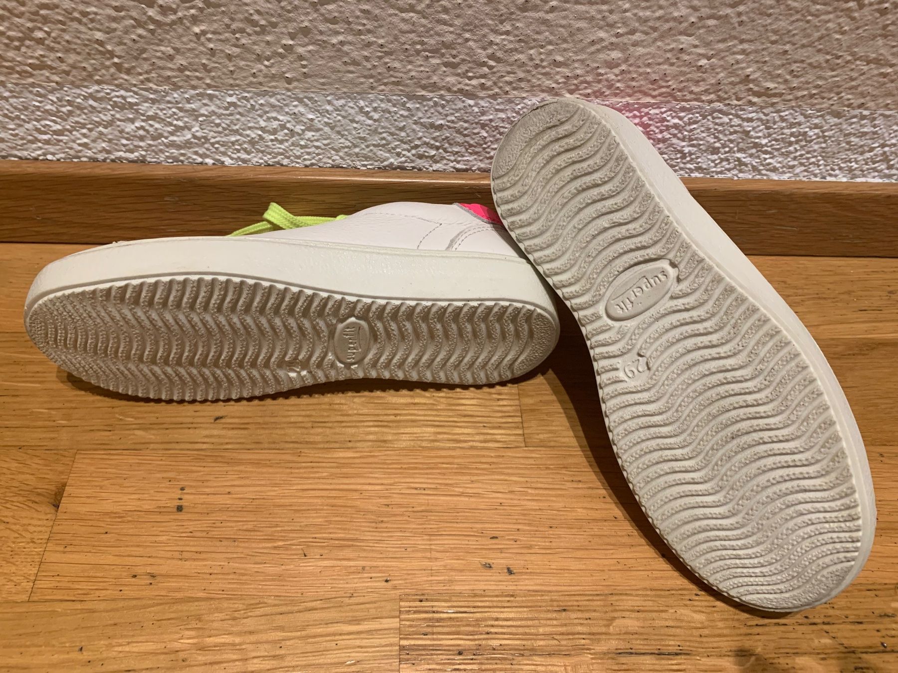 Superfit Scarpe per ragazzi: Sneaker Superfit Kinder Mädchen, Gr.29 – Nuovo (secondo la descrizione) da Bülach venduto da engeli92 1