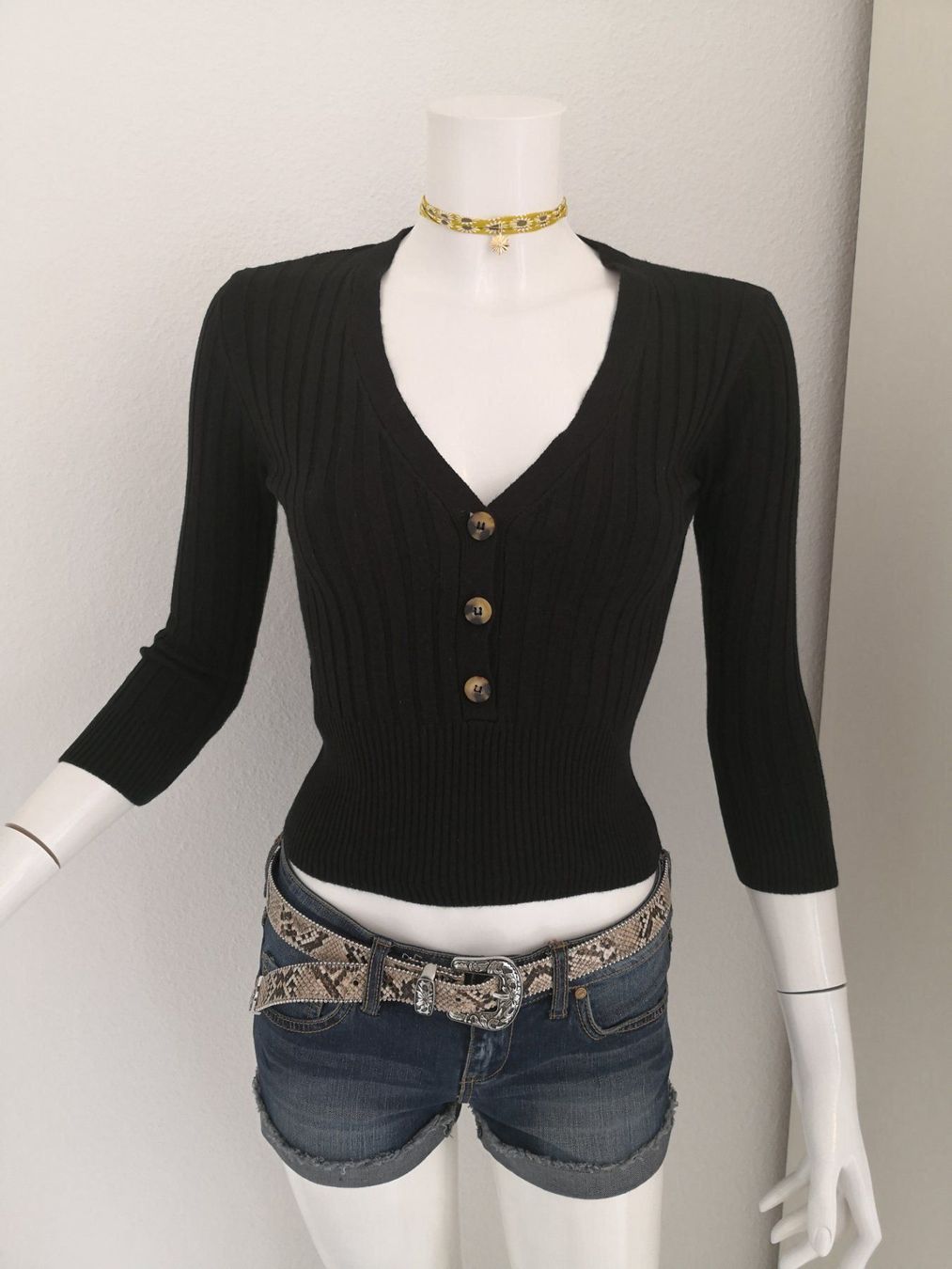 Mango Maglioni & Felpe: 🤩MANGO STRICK PULLOVER SCHWARZ & KNÖPFE NEU & D&G P. – Nuovo (secondo la descrizione) da Olten venduto da Naja-Twins-Twins 1