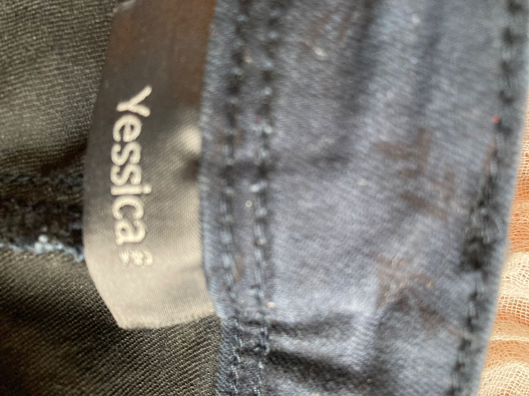 C&A Pantaloni: Hose – Usato da grüningen venduto da Luchs07 2