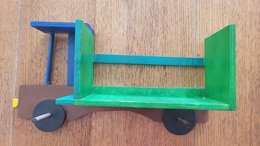 Jouets: Holz Lastwagen – D'occasion à Rorschacherberg par Maku007