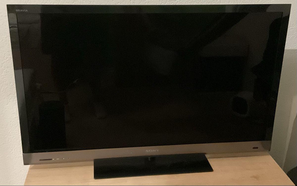 Fernseher: Sony Bravia LCD TV – Neu (gemäss Beschreibung) aus Belp von _b9mc