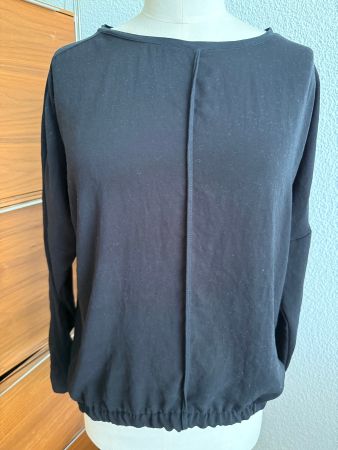 Marc Cain schwarze Bluse Grösse 40 N4