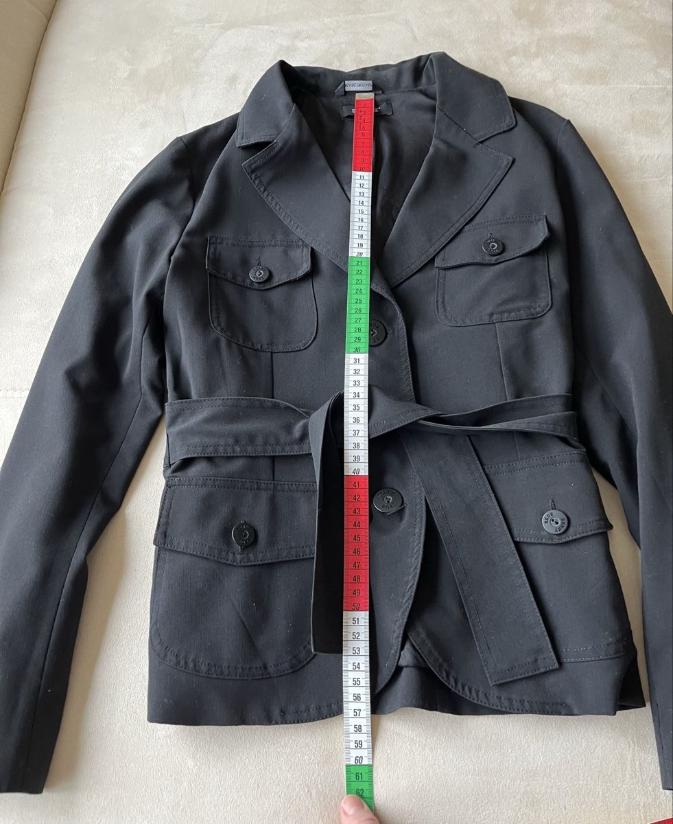 Giacche: Sacco / Blazer Denny Rose Gr.S – Usato da Stäfa venduto da Exclusive0 2