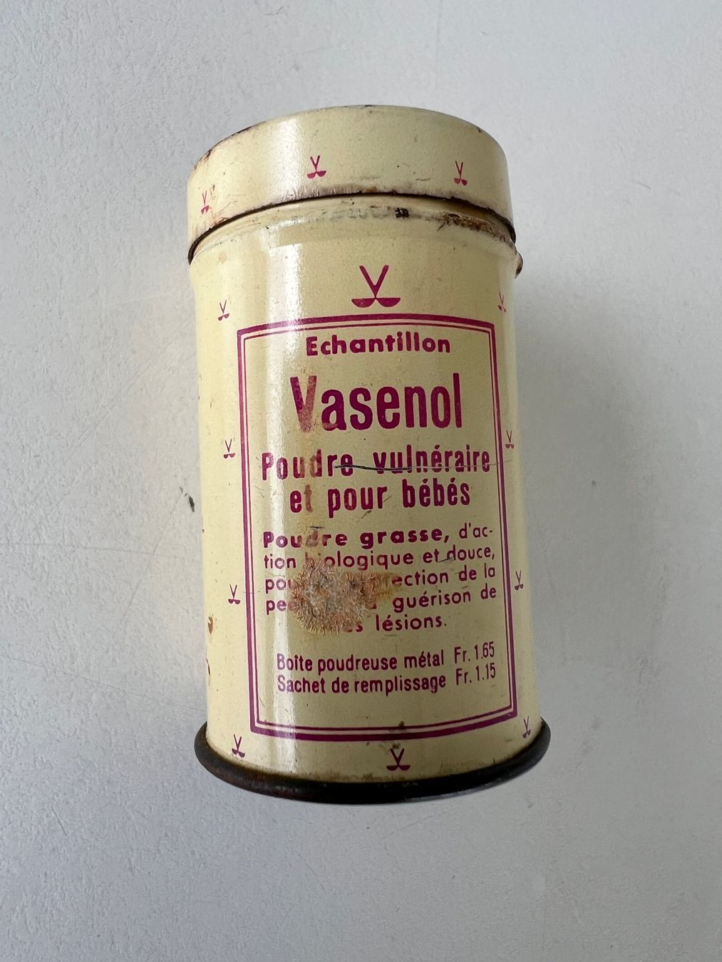 Giocattoli: Vintage Puderdösli Vasenol – Usato da Frümsen venduto da amadiss