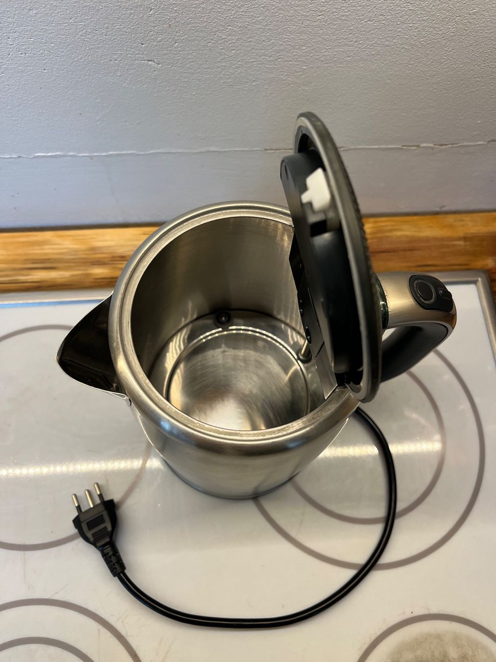 Solis Bollitori: Solis Wasserkocher 1.5l – Usato da Zürich venduto da Thoida 1