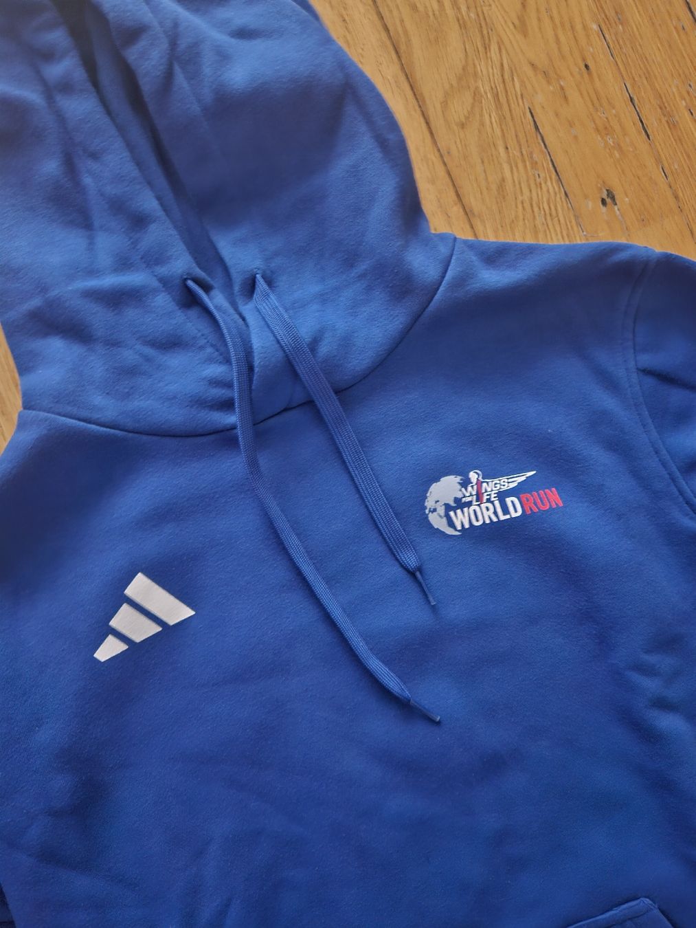 Adidas Maglioni & Felpe: Adidas Hoodie Gr.M – Nuovo (secondo la descrizione) da Emmenbrücke venduto da TopGato 1