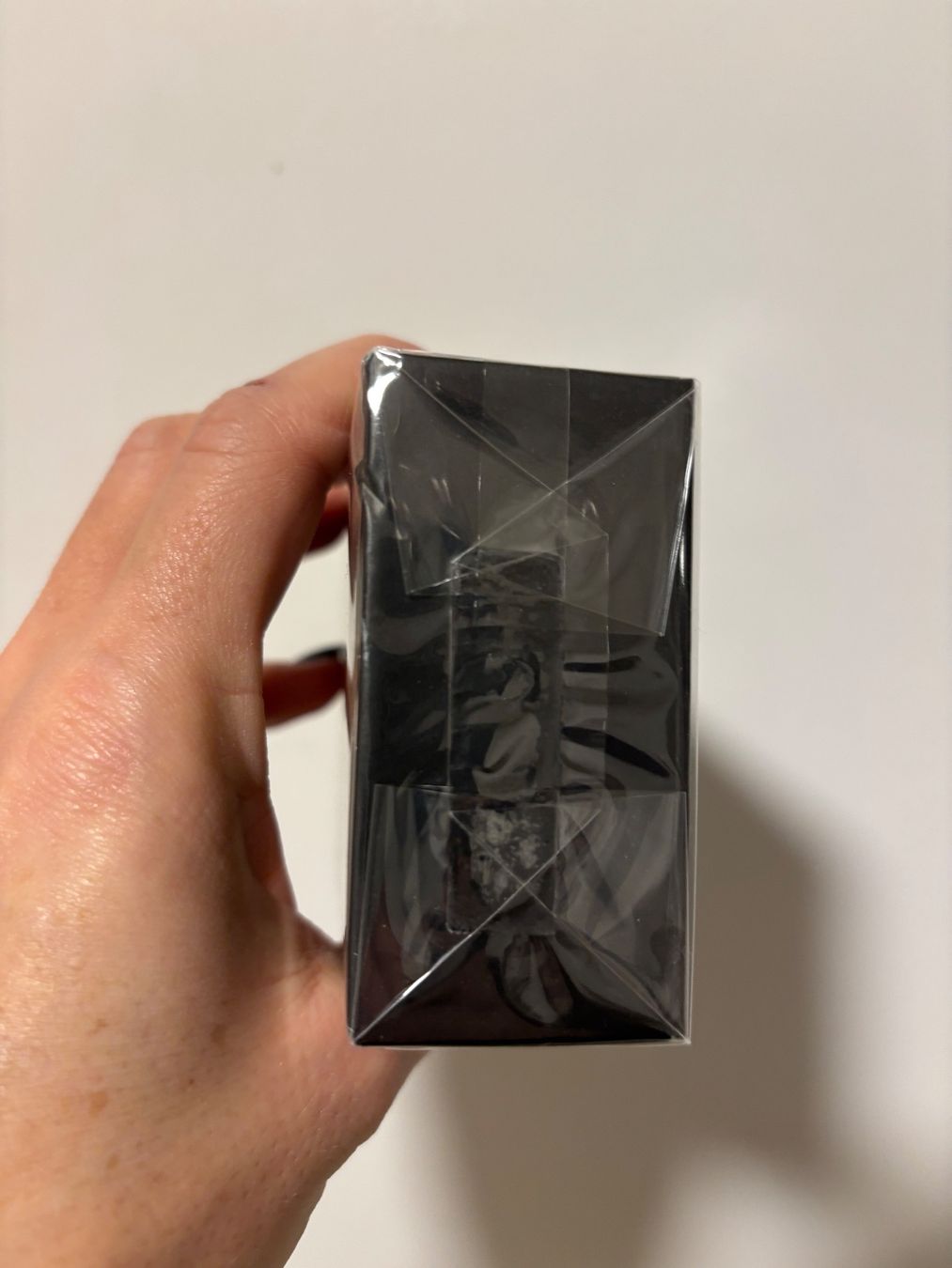 Profumi & Eau de Toilette: Lattafa Pride Leen EDP 20ml.Neu und ungeöffnet – Nuovo e nell'imballaggio originale da Zürich venduto da deruja 4