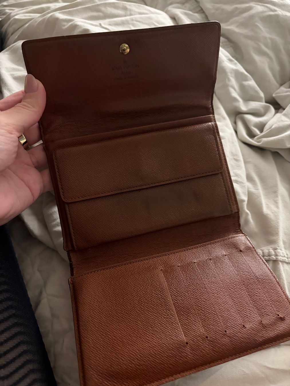 Louis Vuitton Portemonnaie: Louis Vuitton Geldbörse Monogram Canvas gebraucht – Gebraucht aus Lenzburg von Saskiasaurus 1