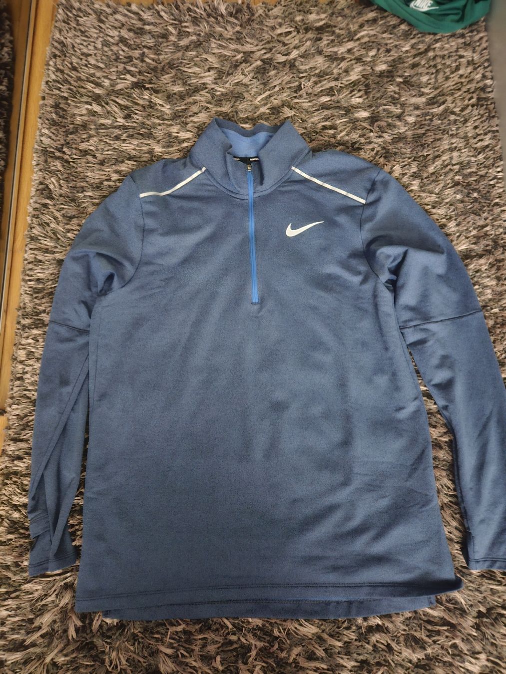 Nike Pullover & Sweatshirts: Nike Running Pullover Gr.L – Gebraucht aus Emmenbrücke von TopGato
