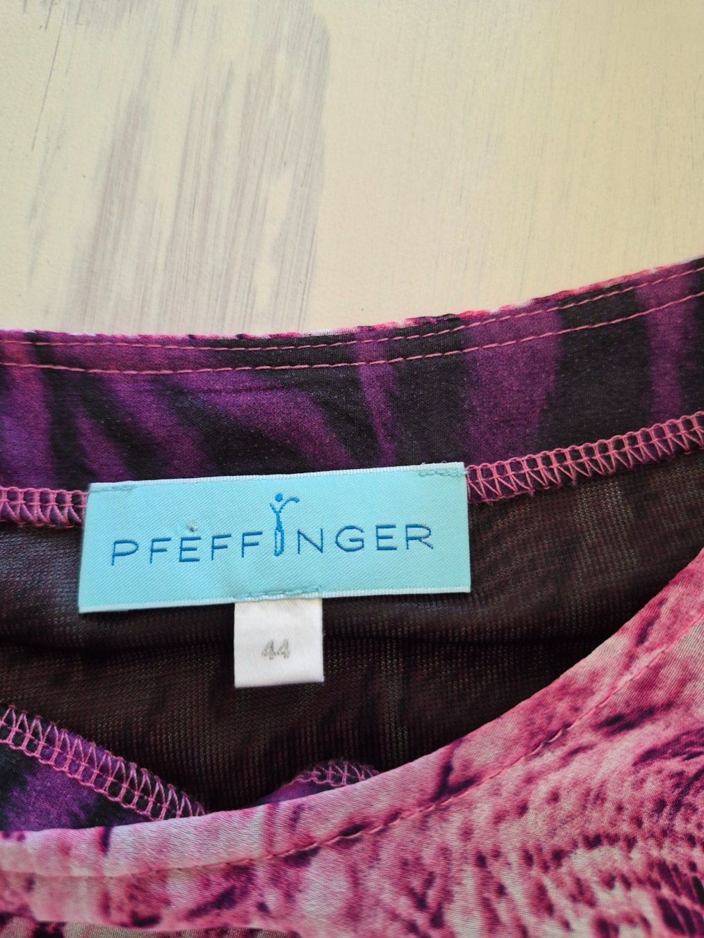 Camicette: Bluse mit Animal Print, Grösse 44, neuwertig – Usato da Sachseln venduto da Randow 2