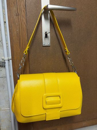 Elegante Lederhandtasche in Sonnengelb