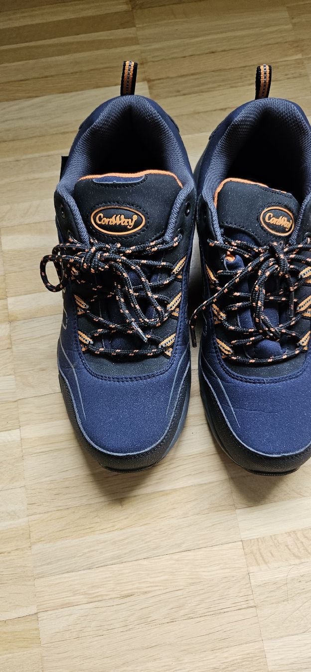 Scarpe da donna: Trekkingschuh Gr 41 neu! – Nuovo (secondo la descrizione) da herisau venduto da Florusa