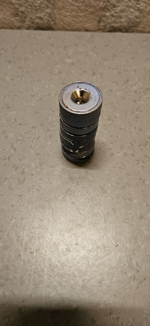 Calamite: Magnetische Distanzscheiben, 8 Stk – Usato da Baar venduto da Vel...Baar45 4