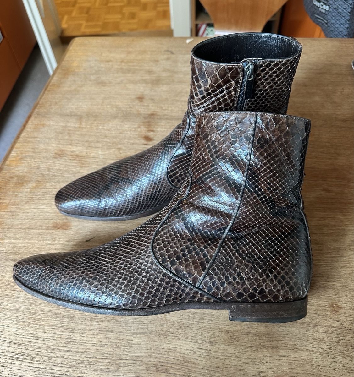 Gucci Scarpe da uomo: GUCCI STIEFEL Schlangenleder 43 – Usato da Zürich venduto da han_djc6