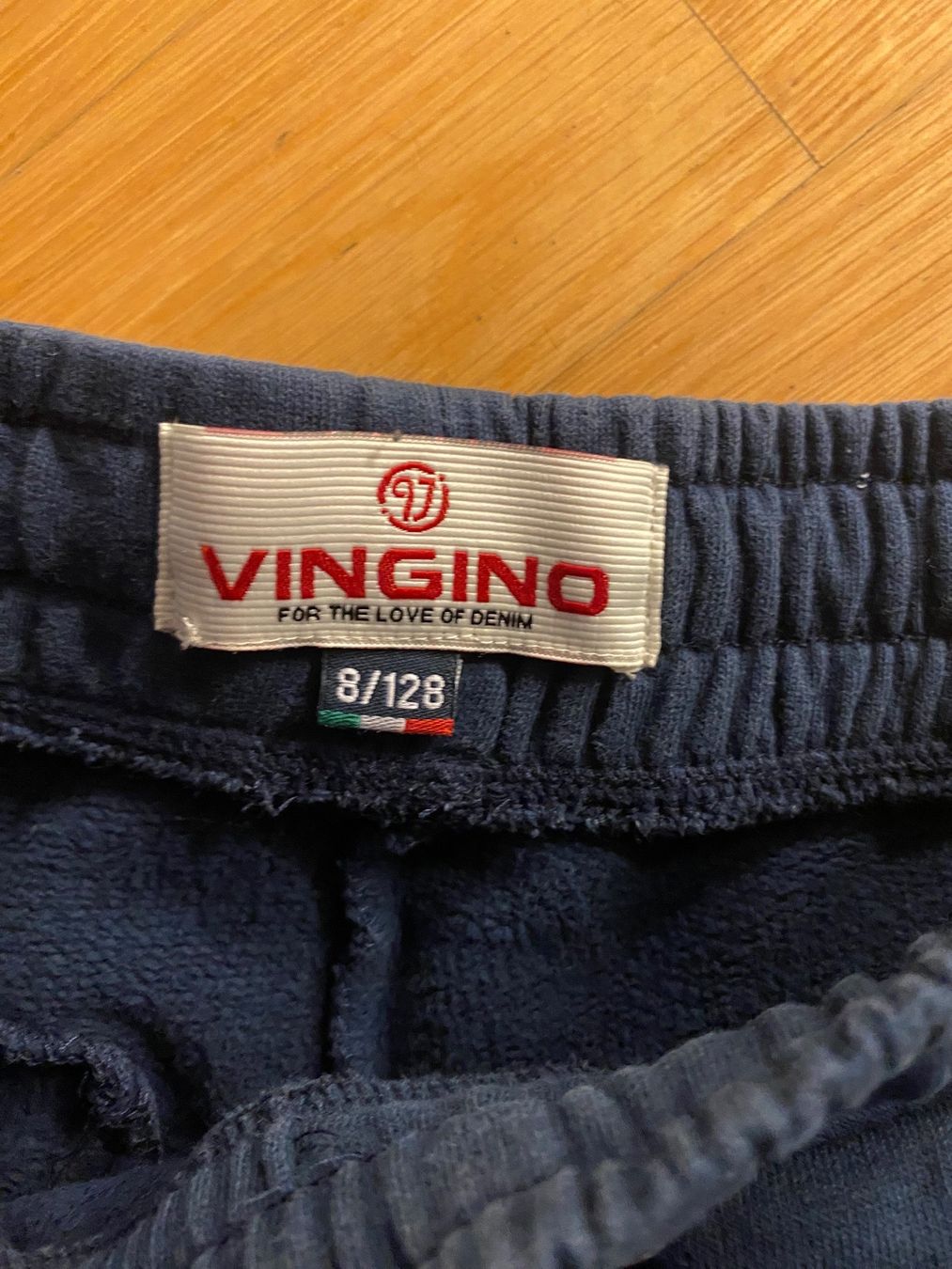 Vingino Pantaloni: Hose Junge Vingino Gr. 128 – Usato da Winterthur venduto da Baby117 1