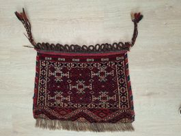 Yamouth Tasche/Teppich feing geknüpft in Rottönen