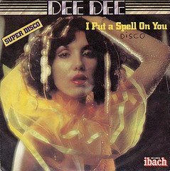 Dischi in vinile: Dee Dee: I Put A Spell On You 7" – Usato da Steinhausen venduto da Vilivinili
