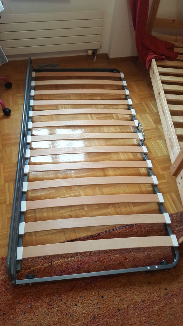 Ikea Reti a doghe: Sommier 1 place avec roulettes – Usato da Plan-les-Ouates venduto da vla_9sr9